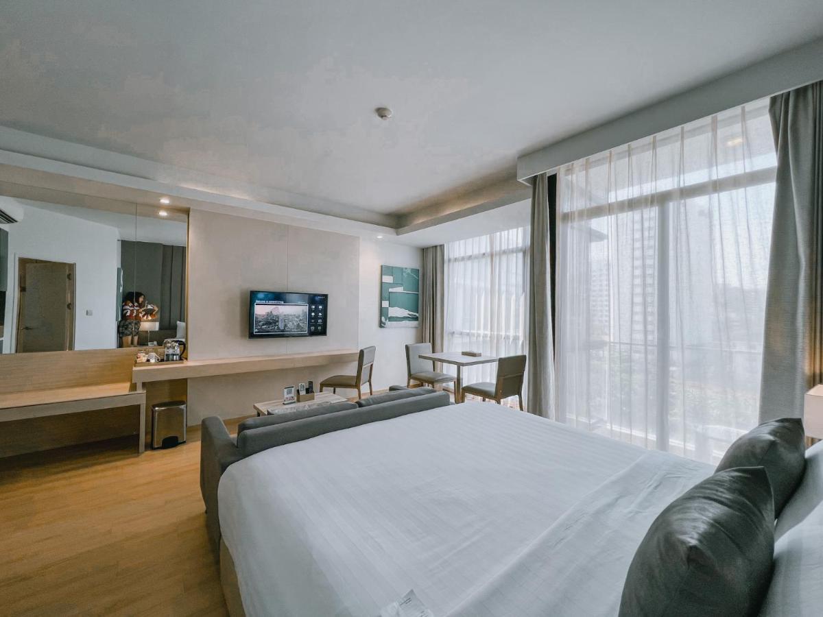 Arden Hotel And Residence By At Mind Chonburi Buitenkant foto