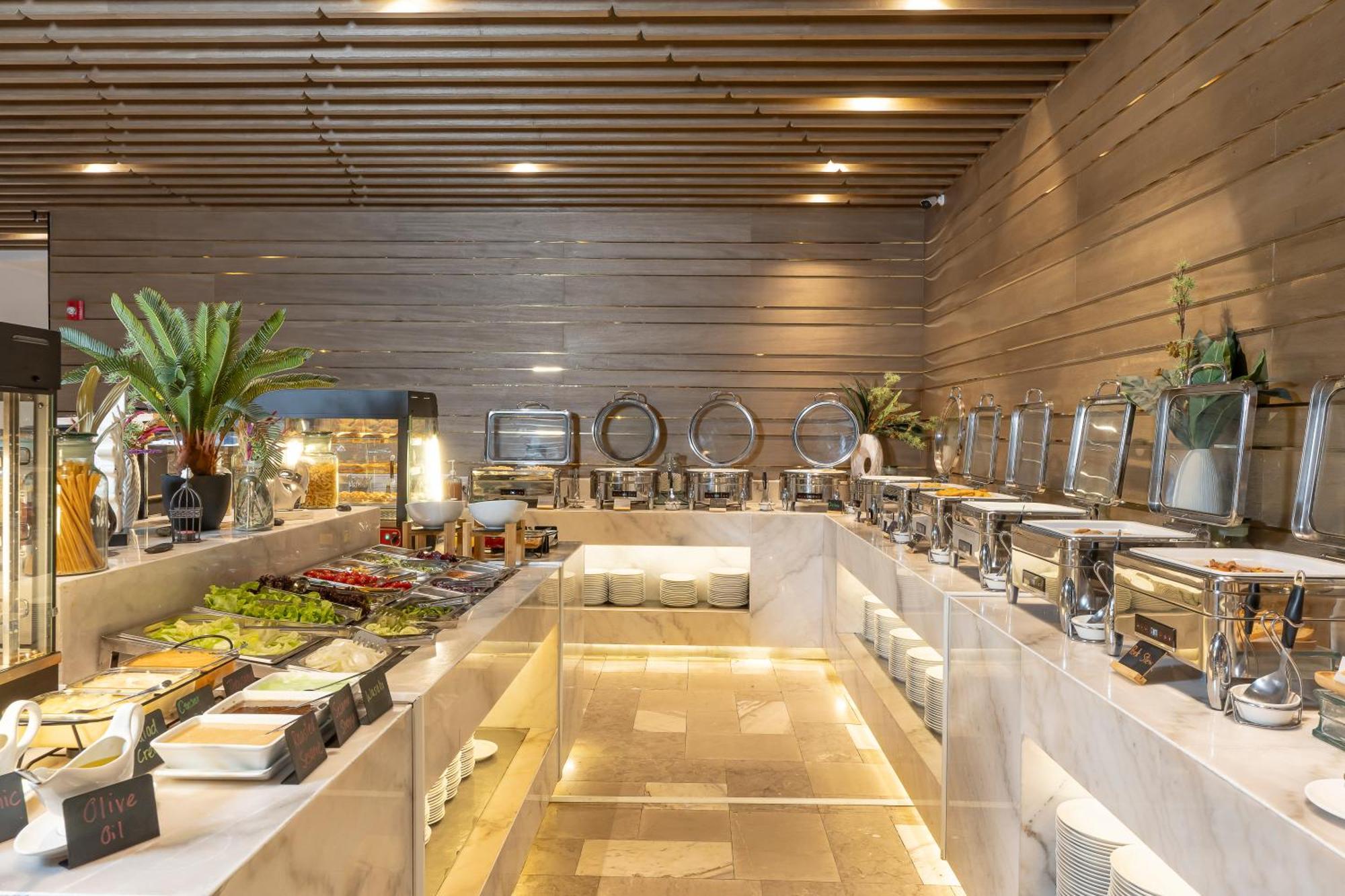 Arden Hotel And Residence By At Mind Chonburi Buitenkant foto
