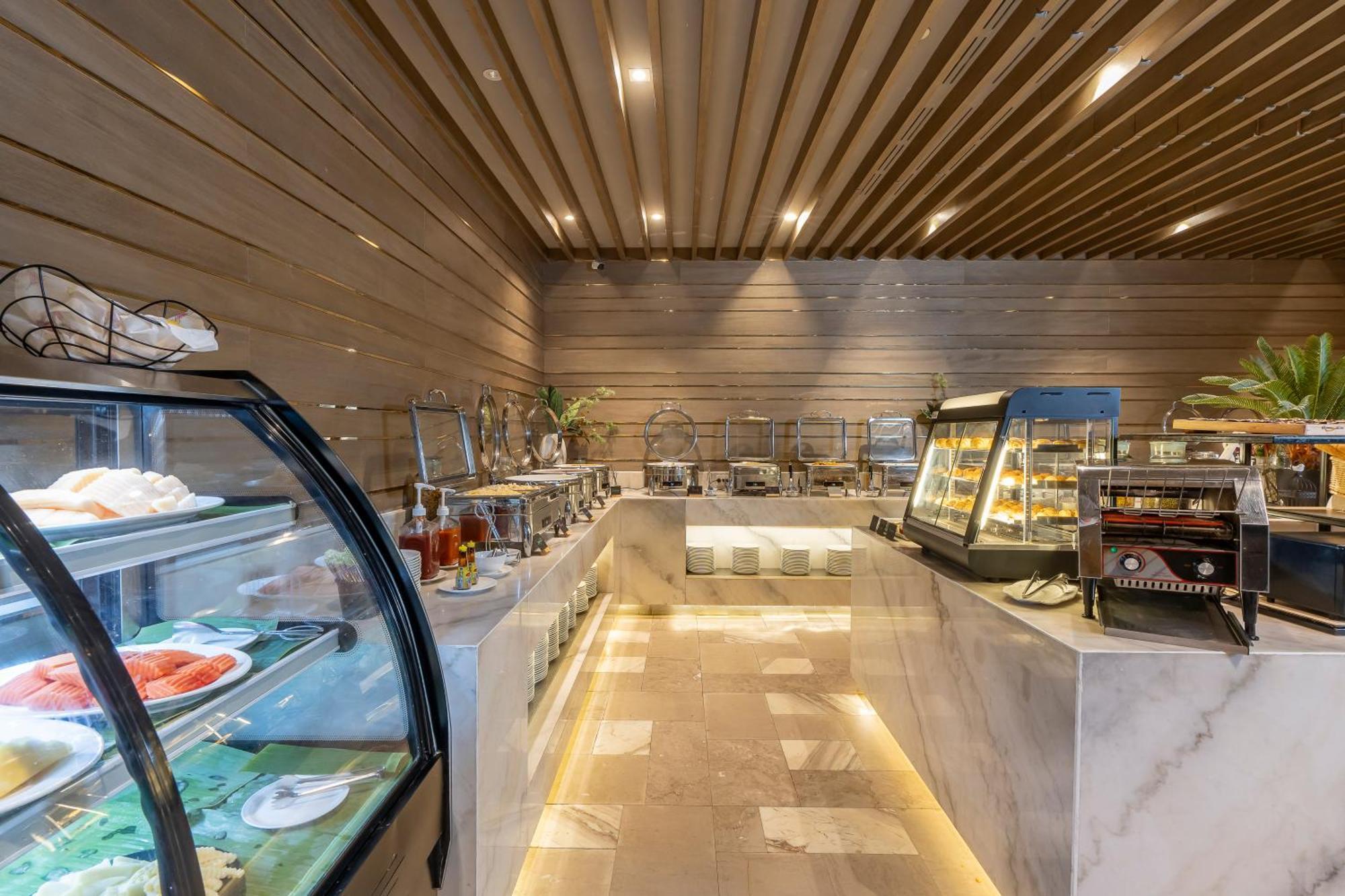 Arden Hotel And Residence By At Mind Chonburi Buitenkant foto