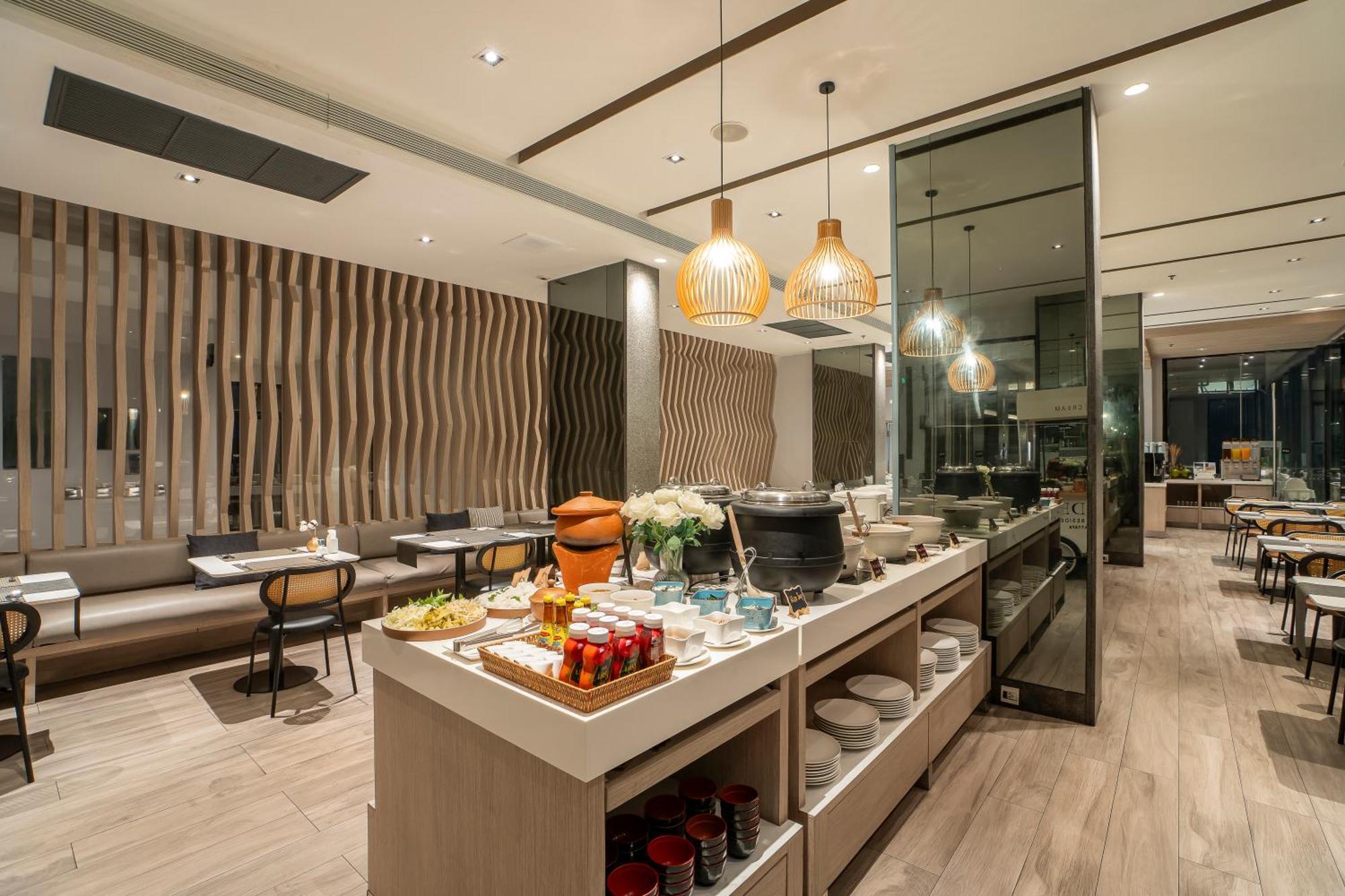 Arden Hotel And Residence By At Mind Chonburi Buitenkant foto