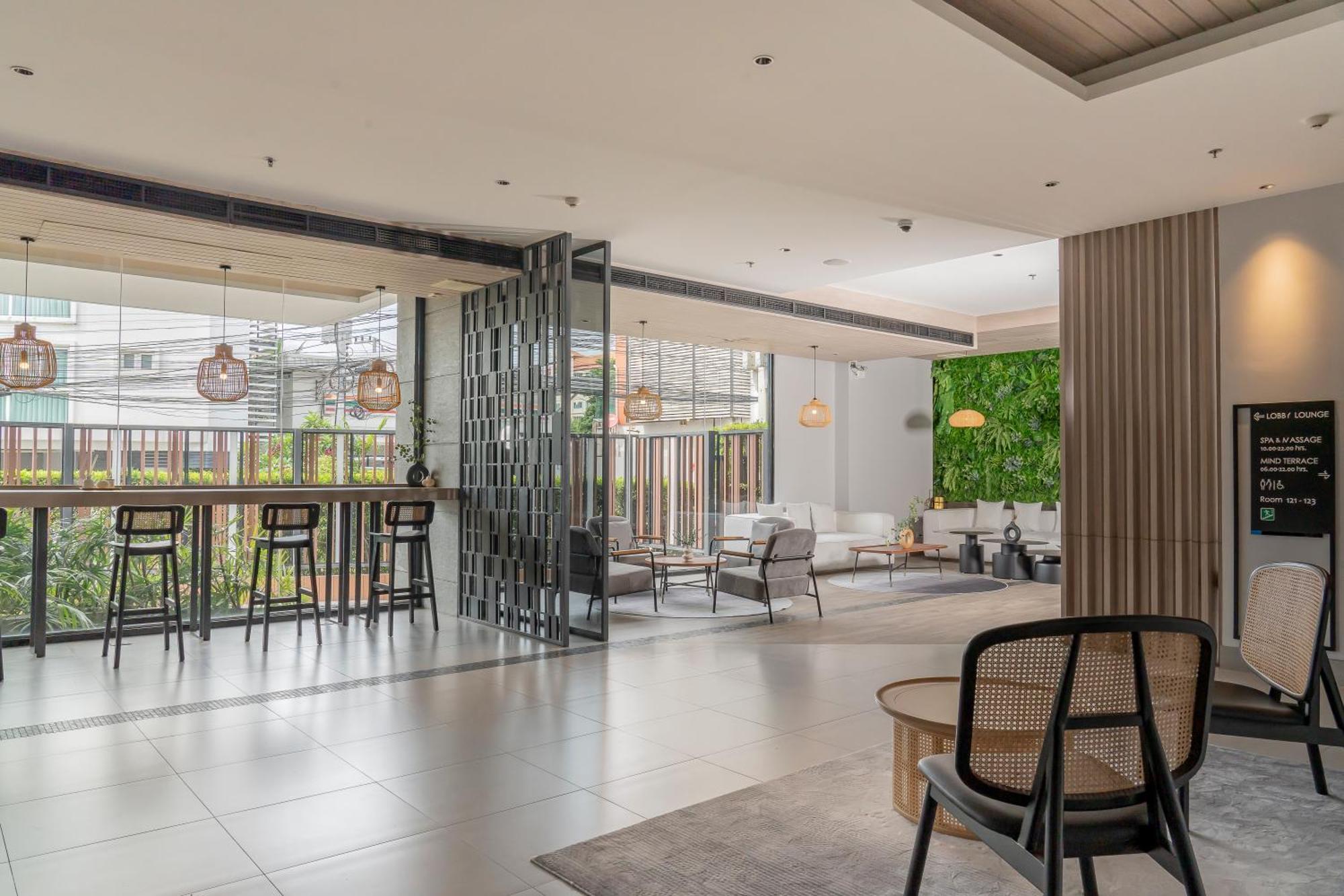Arden Hotel And Residence By At Mind Chonburi Buitenkant foto