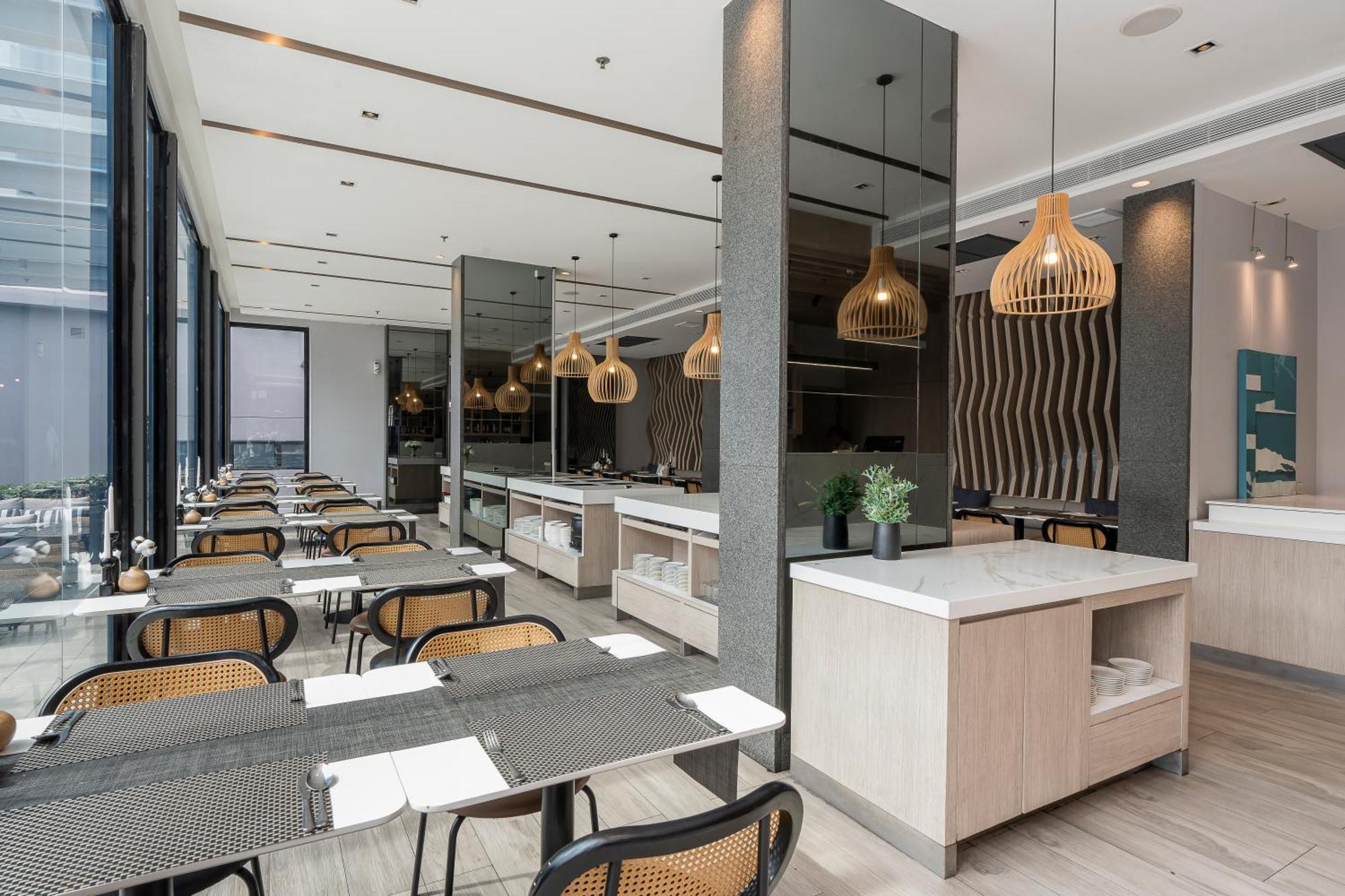 Arden Hotel And Residence By At Mind Chonburi Buitenkant foto